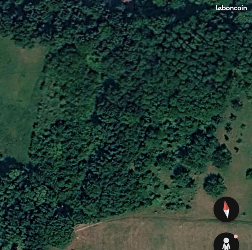 Terrain arboré de loisirs · à Athée-sur-Cher · 14 490 €