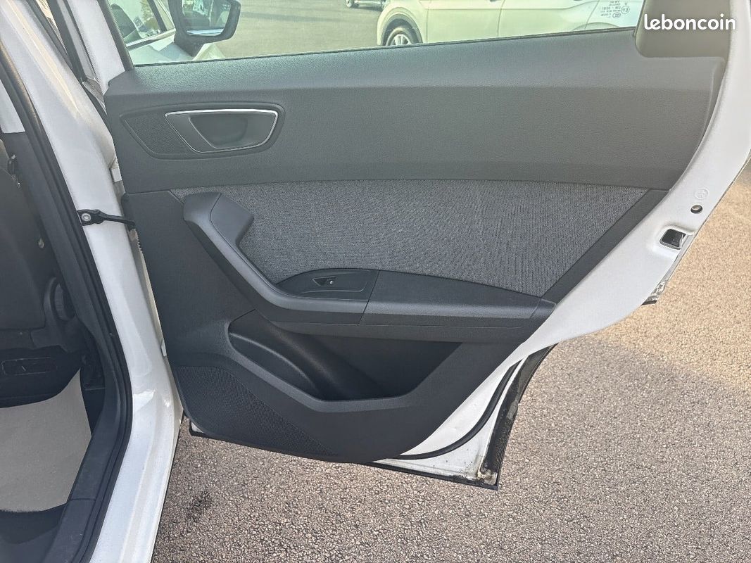 SEAT Ateca 2.0 TDI 115 ch Start/Stop Style Business (image 20)