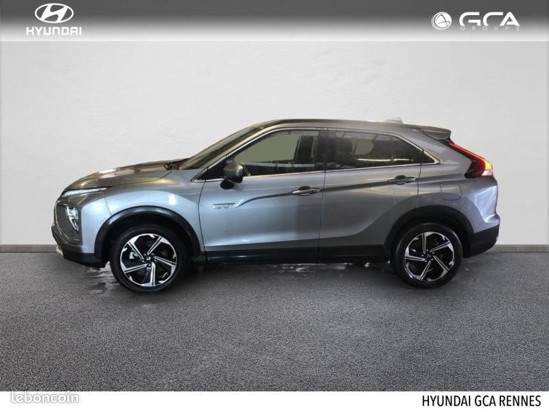 Mitsubishi Eclipse Cross 2.4 MIVEC PHEV 188ch Business 4WD 2023 (image 3)
