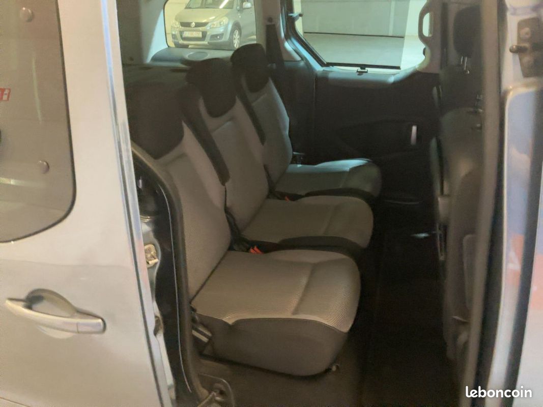 Peugeot Partner 1.6 e-HDi 92ch - 2012 - Sans AD-BLUE - 1ère main (image 4)