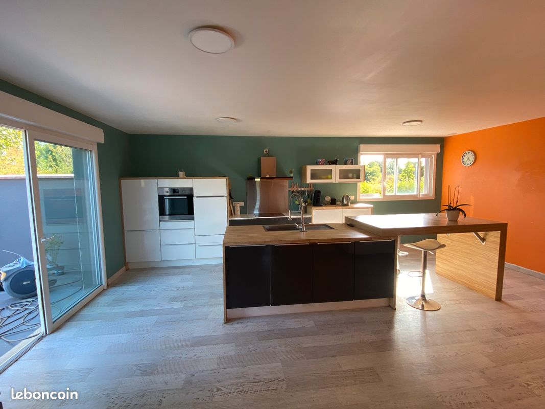 Maison 8 pièces 230 m² · à Samerey · 230 m² · 380 000 €