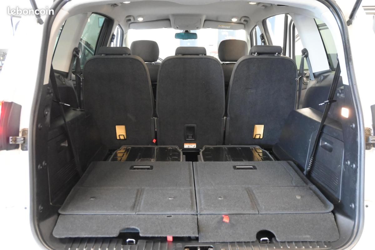 Ford S-Max 2.0 TDCi 140 FAP Titanium - 7 Pl (image 20)