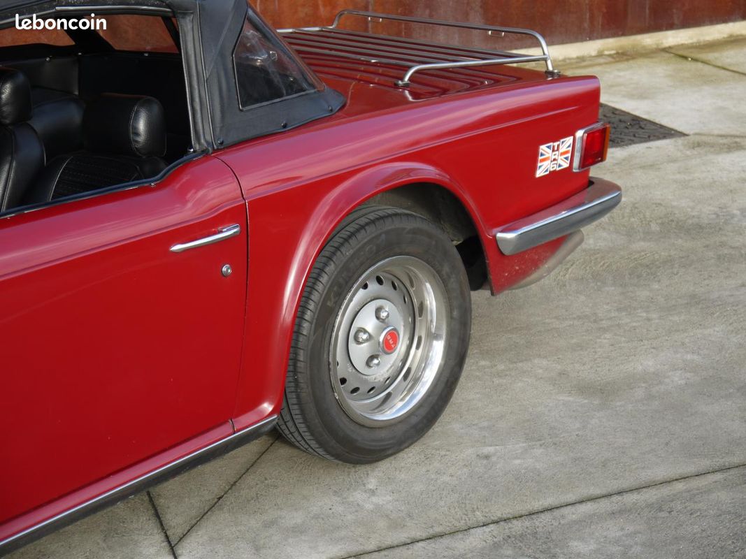 Triumph tr6 carbu - first paint (image 6)