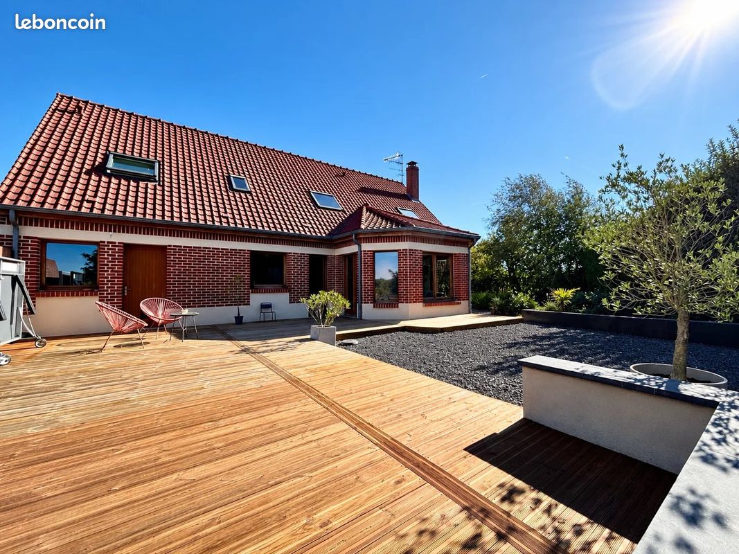 Maison 9 pièces 155 m² · à Cambrai · 155 m² · 291 000 €