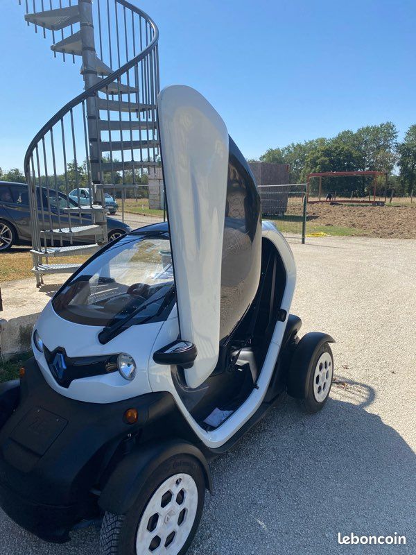 Twizy 45 (image 1)