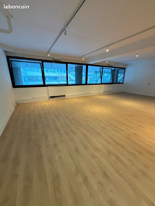 À louer bureau 67m2 au 32 rue de Paradis 75010 (image 9)