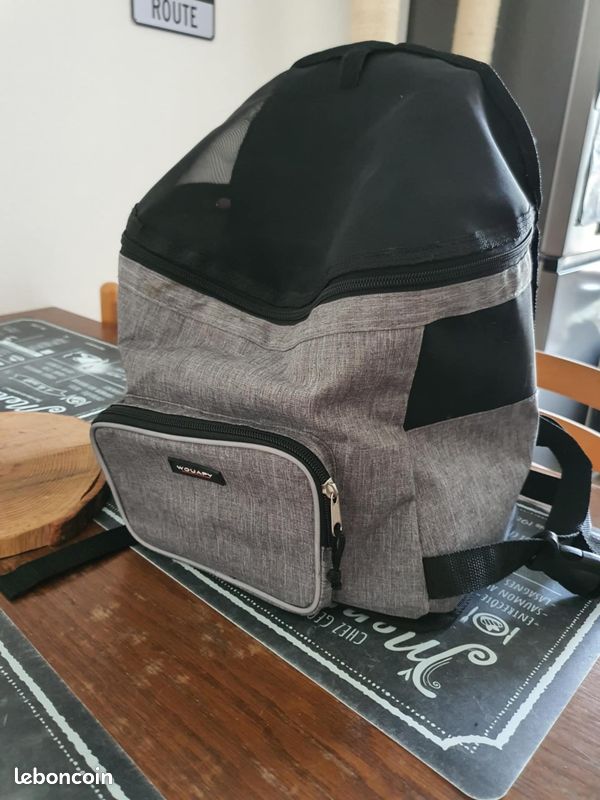 Sac de transport ventral pour chat ou tout petit chien