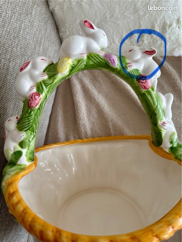 Panier avec anse en faïence émaillée (image 6)