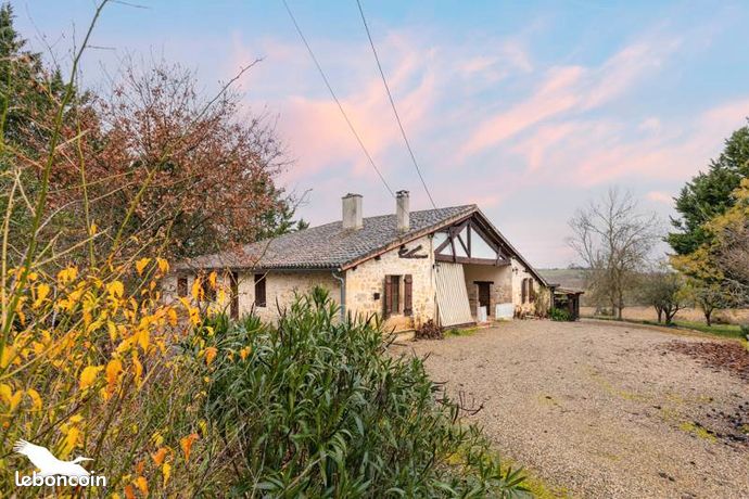 Maison 8 pièces 204 m²