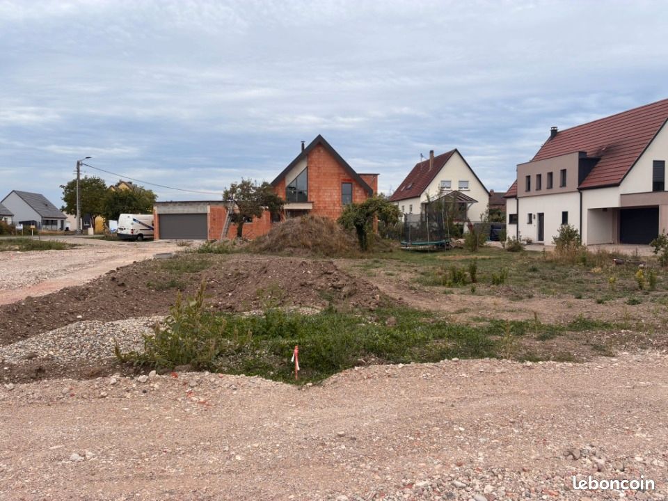 Terrain 375 m² · à Grussenheim · 82 500 €