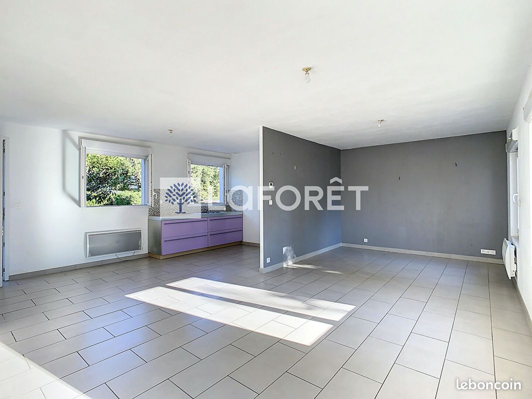 Maison 3 pièces 74 m² · à Loretz-d'Argenton · 74 m² · 550 €