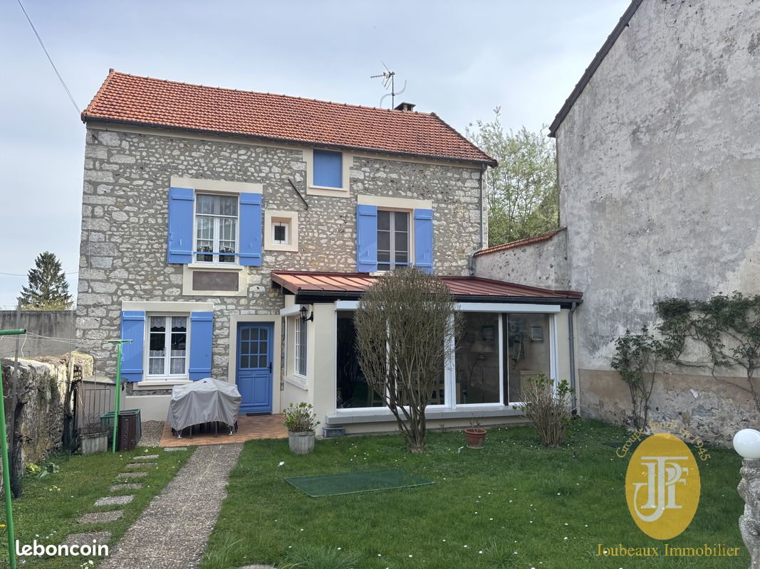 Maison 5 pièces 100 m² · à Bennecourt · 100 m² · 269 900 €