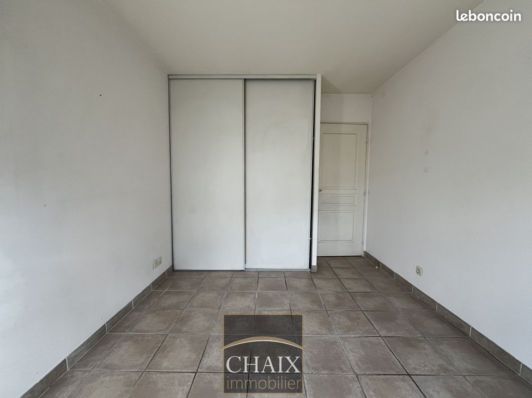 Appartement a louer aubagne - 2 pièce(s) - 45 m2 - Surfyn