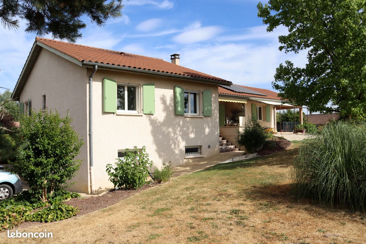 Maison 7 pièces 129 m² · à Saint-Bénigne · 129 m² · 360 000 €