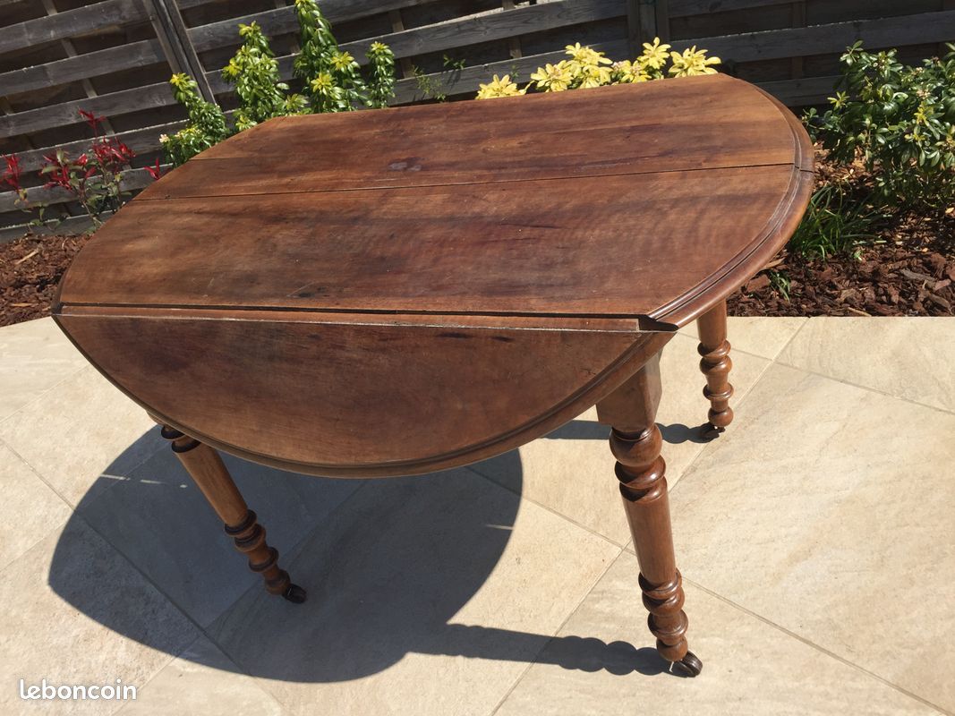 Ancienne table noyer (image 1)