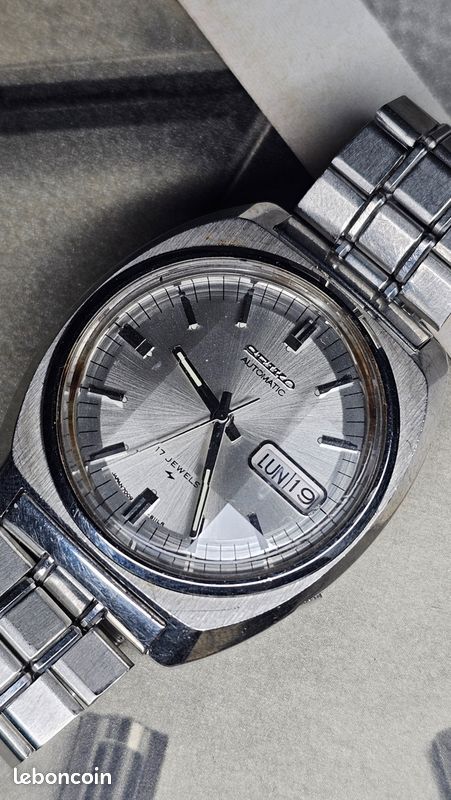 Montre Seiko 7009-8100 Facettes Montres Bijoux