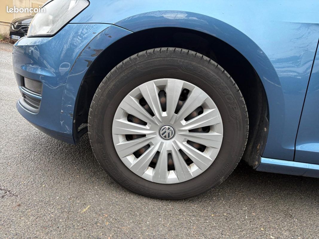 Volkswagen golf vii sw 1.6 tdi 105ch bluemotion technology fap confortline business 2014 (image 15)