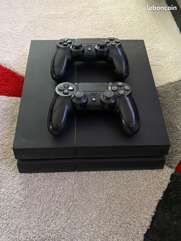 PS4 1 To + GTA V (image 1)