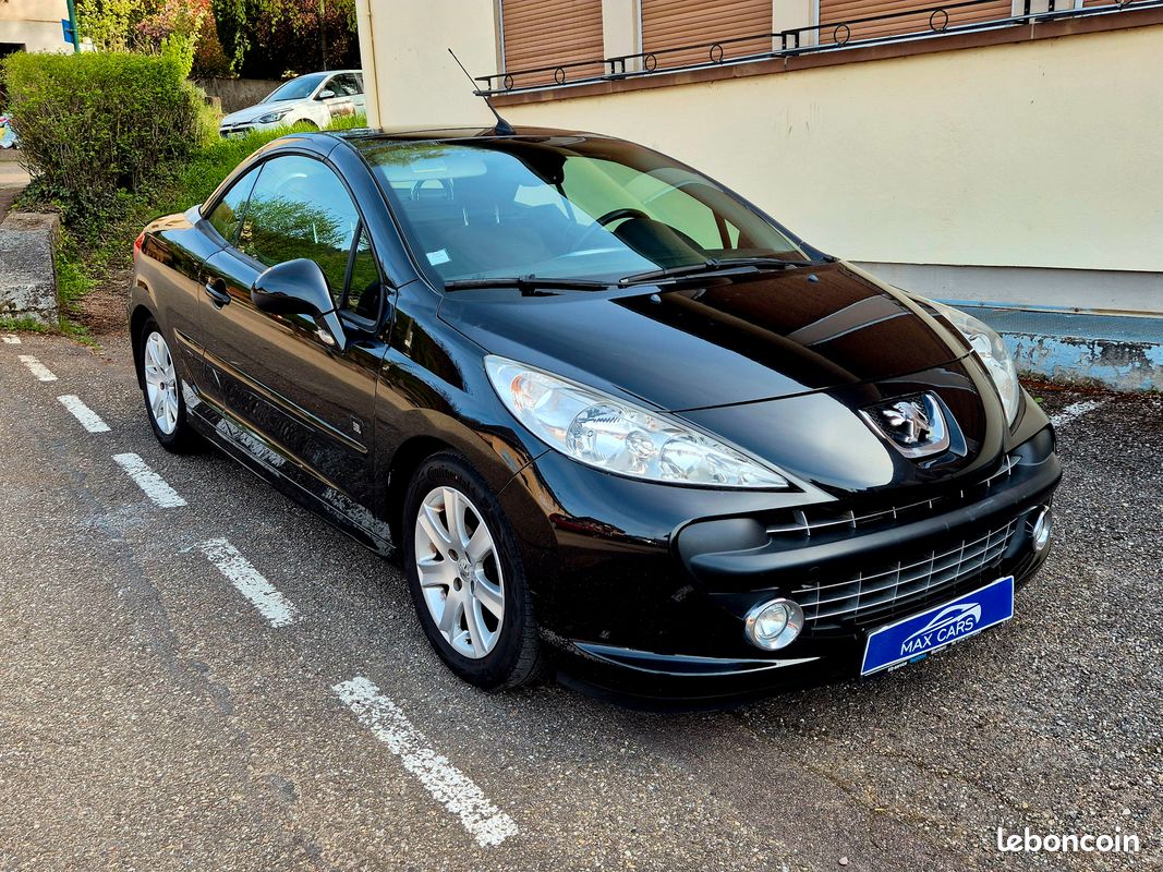 PEUGEOT 207CC 1.6 Vti 120 ch km 120500 ct-6-mois garantie 12-mois (image 4)