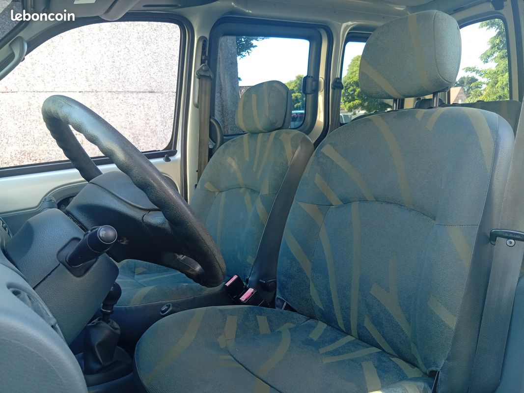 Renault kangoo 1.4 multispace 75ch / distribution neuve (image 4)