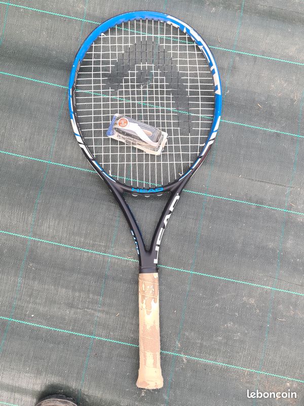 Athletico Sac de tennis pour 3 raquettes | Rembourré pour protéger les raquettes et léger | Joueurs de tennis professionnels ou débutants | Design unisexe pour hommes, femmes, jeunes et adultes (rouge