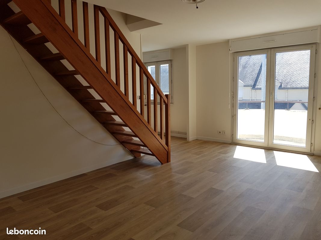 Appartement 4 pièces 85 m² · à Angers · 85 m² · 940 €