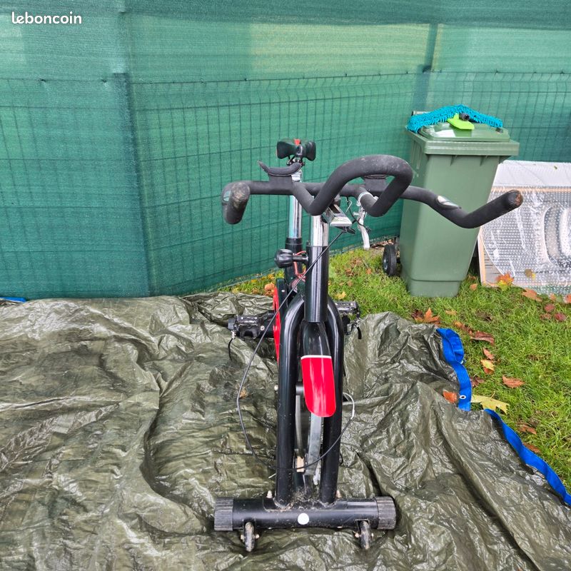 Vélo appartement (image 3)