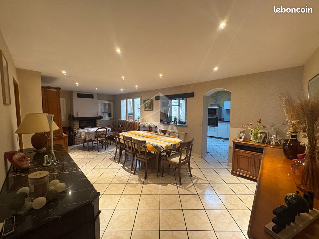 Maison 8 pièces 185 m² · à Carvin · 185 m² · 226 900 €