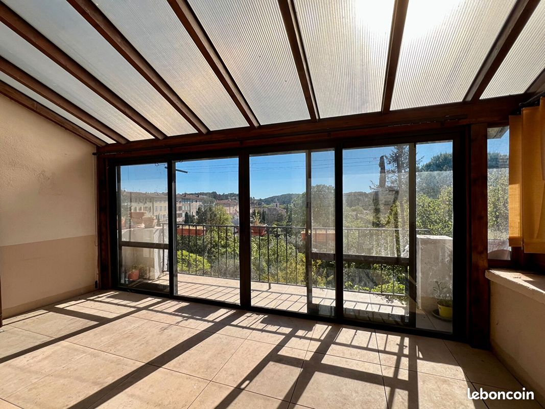 Maison 7 pièces 222 m² · à Carcès · 222 m² · 285 000 €