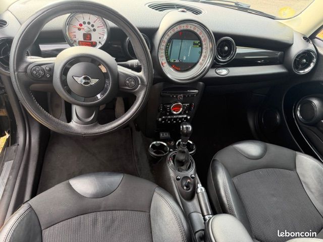 Mini Copper clubman (image 3)