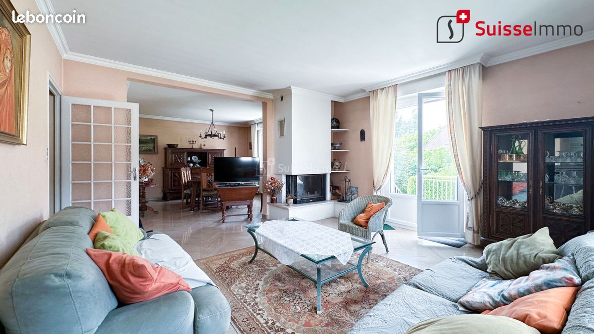 Maison 6 pièces 141 m² · à Valentigney · 141 m² · 210 000 €