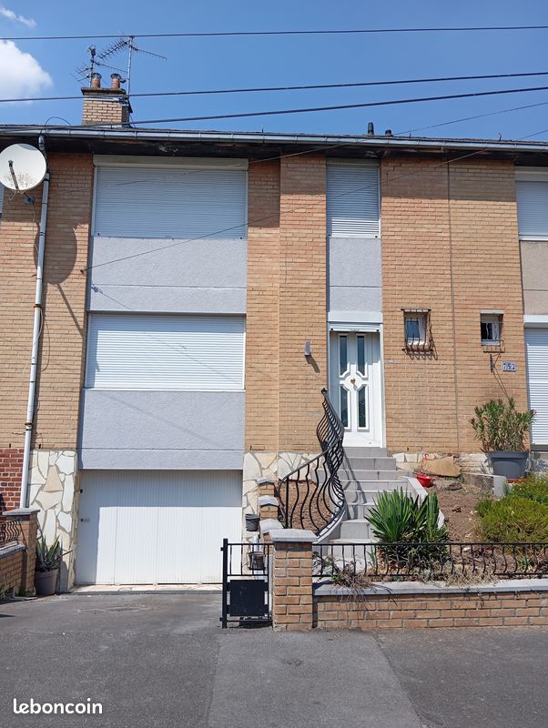 Maison 4 pièces 91 m² · à Sin-le-Noble · 91,5 m² · 850 €