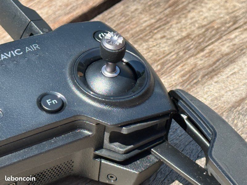 Radiocommande DJI Mavic Air 1 (Modèle C2 / S01A) + Câbles et Accessoires (image 3)