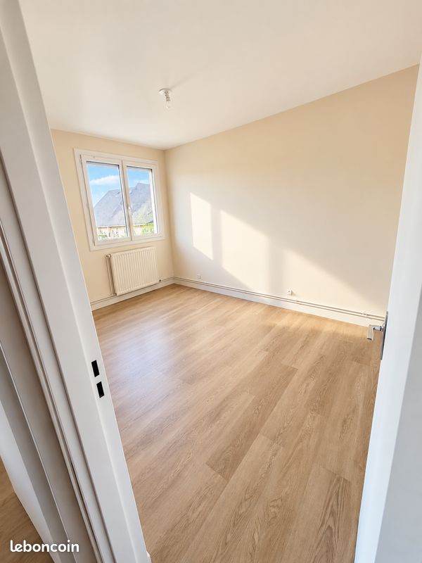 Appartement 4 pièces 80 m² · à Granville · 80 m² · 940 €/mois