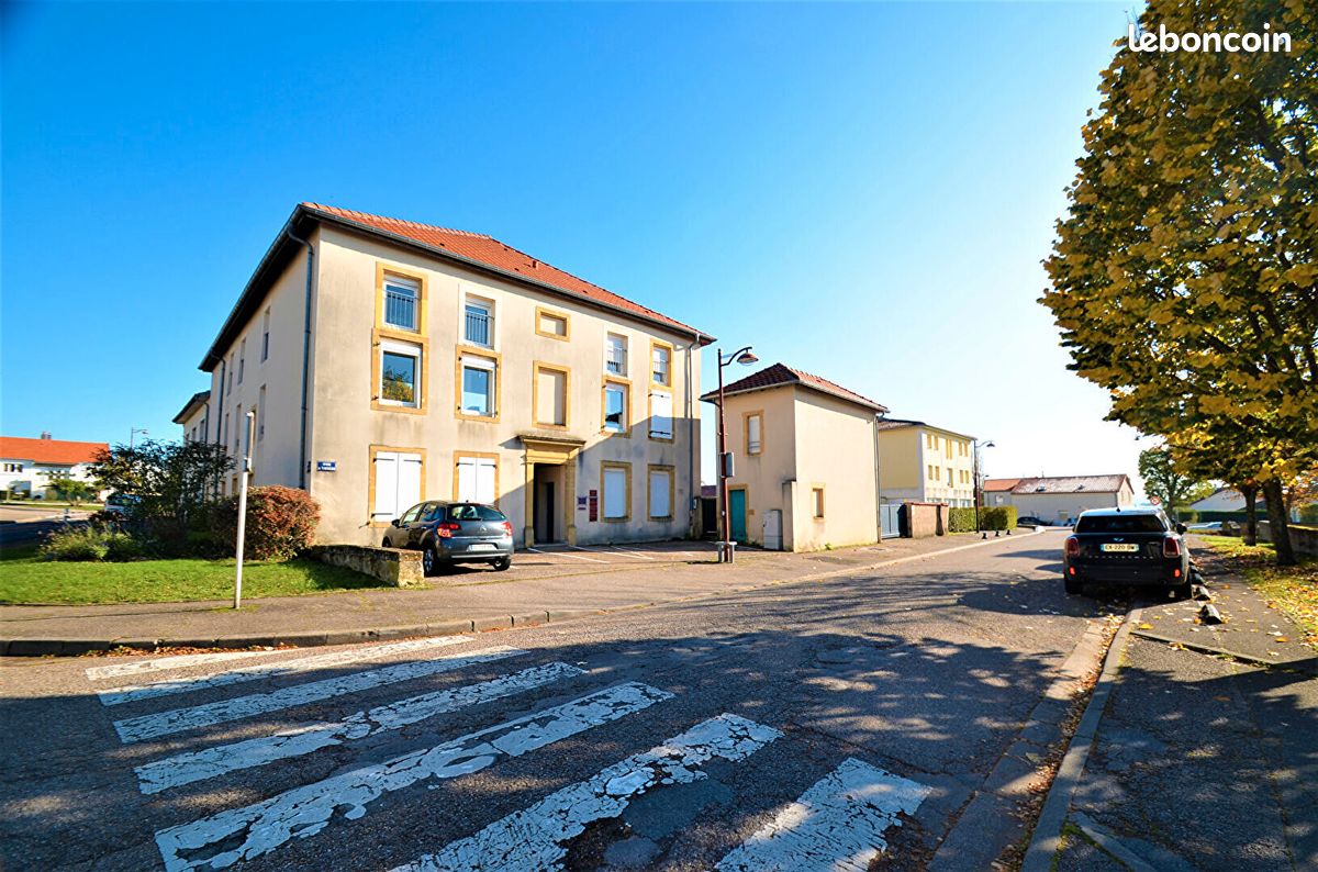 Appartement 1 pièce 26 m² · à Peltre · 26 m² · 423 €