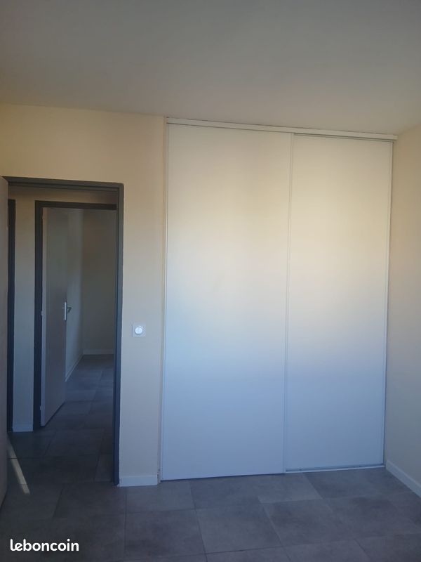 Appartement 3 pièces 57 m² · à Peyruis · 57 m² · 560 €/mois