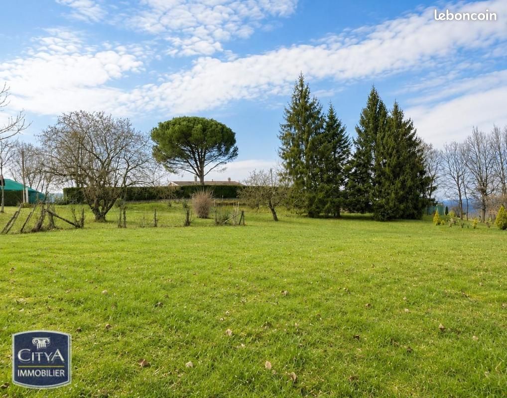 Terrain Saint Pierre De Cherennes · à Saint-Pierre-de-Chérennes · 79 500 €
