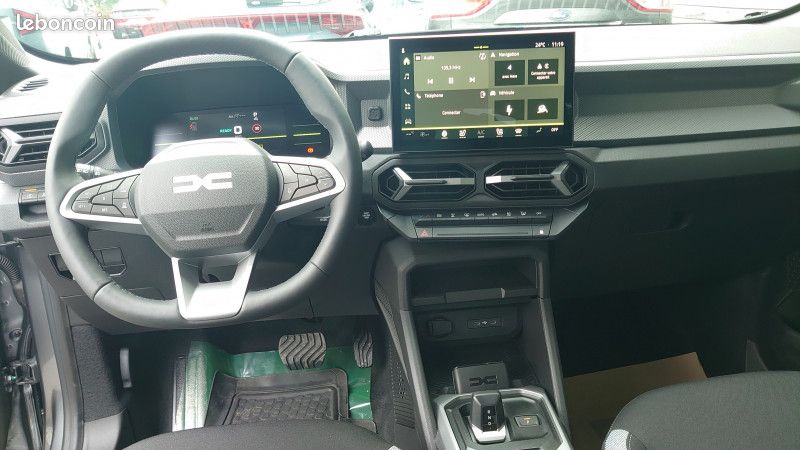 Dacia DUSTER 1.2 HYBRID-G 150CH JOURNEY 4X4 (image 6)