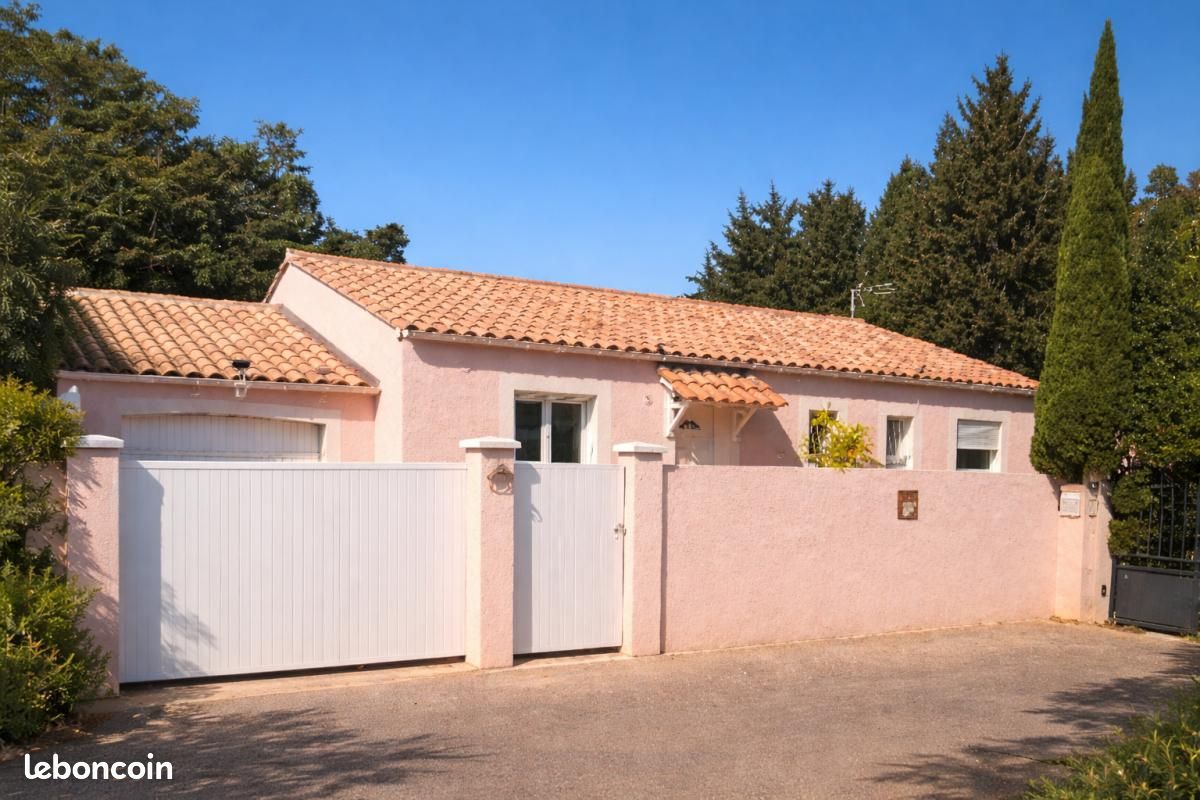 Maison 4 pièces 90 m² · à Garons · 90 m² · 260 000 €