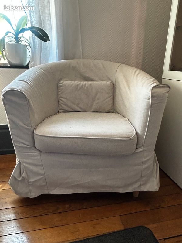 Fauteuil TULLSTA (image 1)