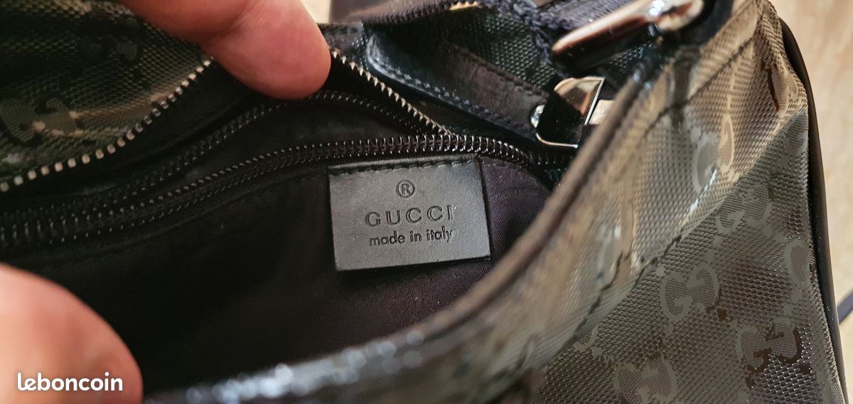 Gucci Homme Sac Gucci Bandouliere Noir Mini Sac à Bandoulière En Tissu GG  Supreme Noir