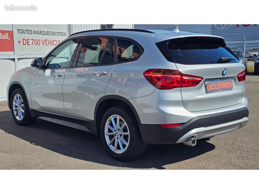 BMW X1 Advantage sDrive 16dA + Sieges avant chauffants + Carplay + Vitrage teinté (image 19)
