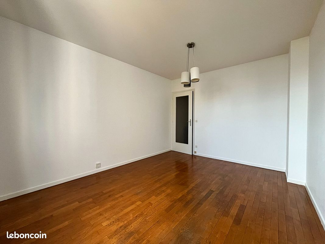 Appartement 2 pièces 55 m² · à Dijon · 55 m² · 675 €