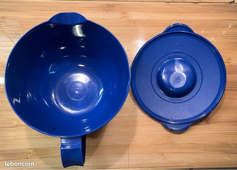 1024⚜️ Tupperware Cuiseur à Pâtes Micro-Ondes Couleur Bleu 1.9 L Longueur 30 Cm