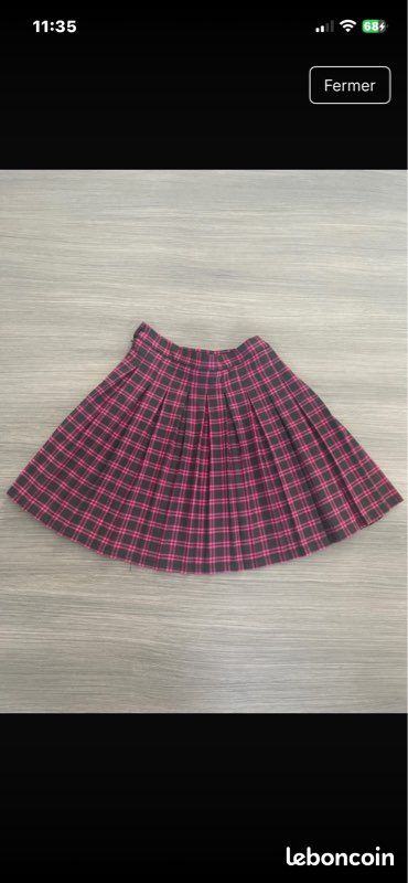 Jupe Plissée Bershka Femme - Taille XS - Noir - Mi-longue - Très Bon état