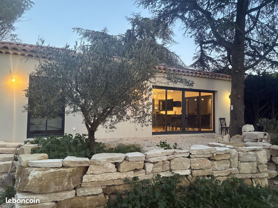 Maison 4 pièces 85 m² · à Vaison-la-Romaine · 85 m² · 299 910 €