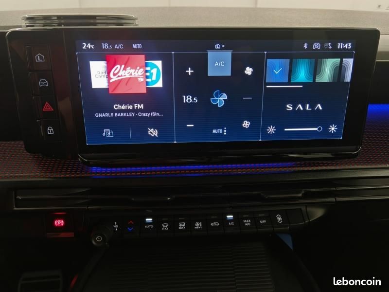 Lancia Ypsilon 1.2 Ibrida 110ch HF Line eDCT6 (image 12)