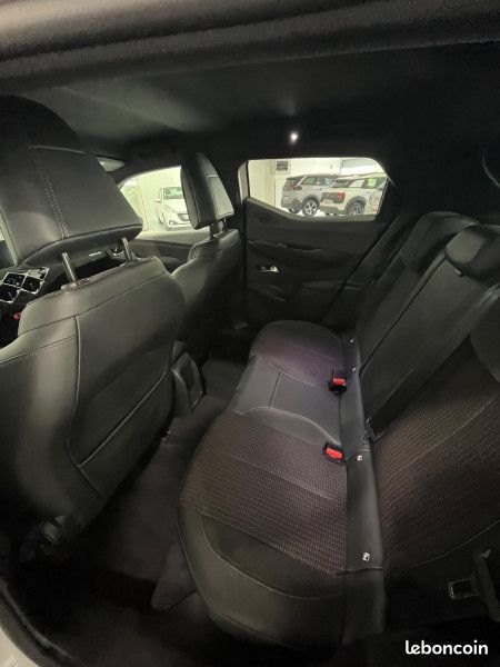 Ds DS 3 CROSSBACK BLUEHDI 130CH PERFORMANCE LINE AUTOMATIQUE (image 7)