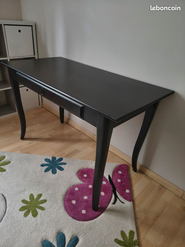 Bureau en pin massif – style classique chic, pieds galbés (image 2)