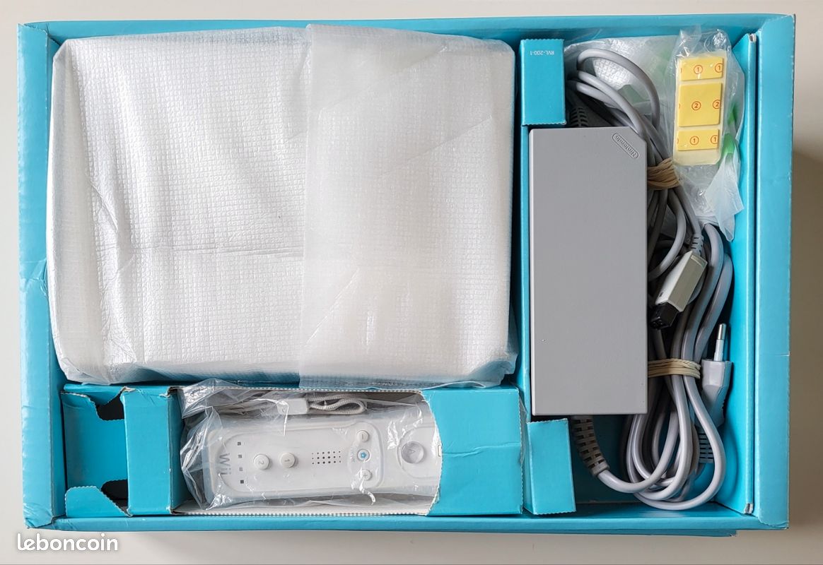 Console Nintendo Wii Pack Wii Sports complet (image 10)